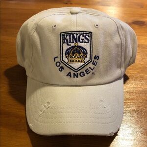 NEW Los Angeles LA Kings Original Retro Brand Distressed Hat Small/Medium Tan